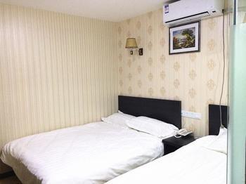 Qingdao Baifusheng Business Hotel Thanh Đảo Ngoại thất bức ảnh